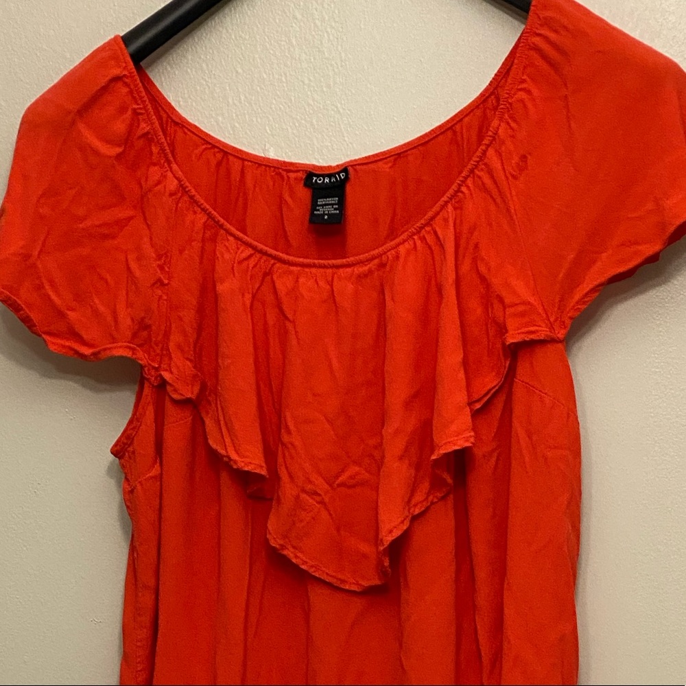 Gorgeous Coral Torrid Top -size 2 - Picture 6 of 6